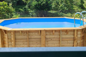 Appartement Moderne à Sainte-Anne avec Piscine Partagée / 80 m²